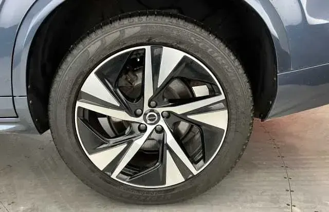 Usado Volvo XC90 R-Design 232 CV (170 kW) 2022 SUV