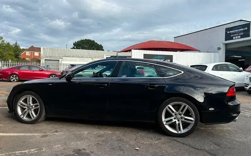 Used Audi A7 Sportback S-Line 204 HP (150 kW) 2013 Black Hatchback