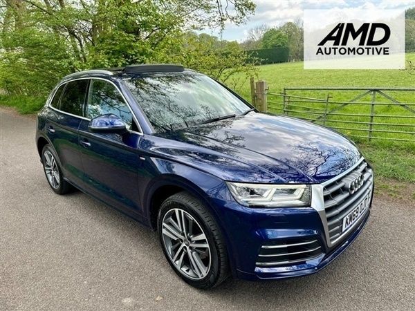 Blue Used 2019 Audi Q5 S-Line SUV | £19,490 (Fair price) - Image 1/1