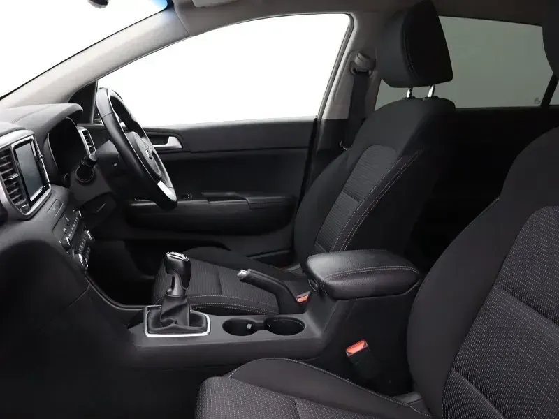 Used Kia Sportage 136 HP (100 kW) 2020 Red SUV
