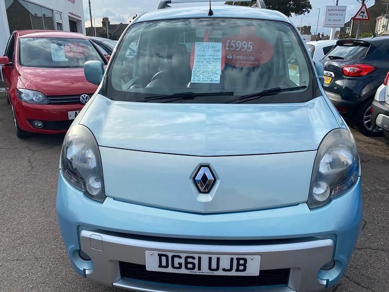 Blue Used 2011 Renault Kangoo Dynamique MPV | £5,995 (A bit pricey) - Image 1/2