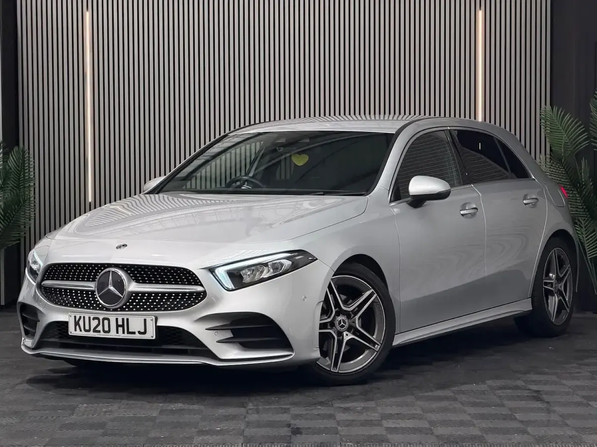 Used Mercedes A200 AMG Line Premium 160 HP (117 kW) 2020 Silver Hatchback