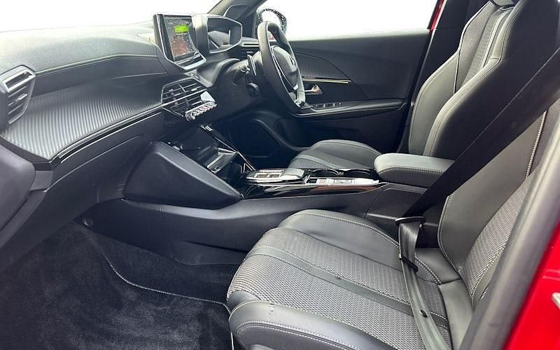 Used Peugeot 2008 GTi 131 HP (96 kW) 2024 SUV