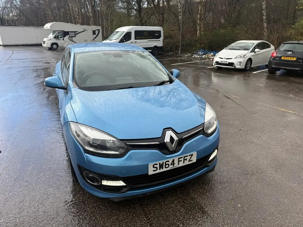 Used Renault Mégane III Dynamique 110 HP (80 kW) 2014 Blue Hatchback