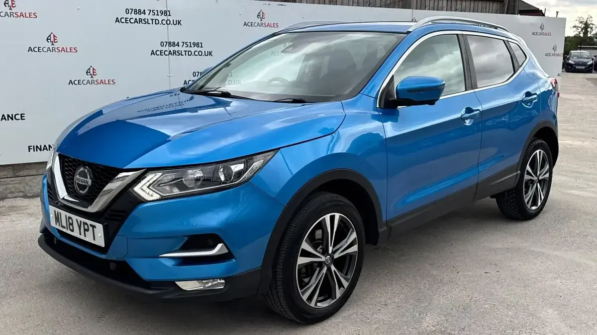 Used Nissan Qashqai N-Connecta 2018 Blue SUV