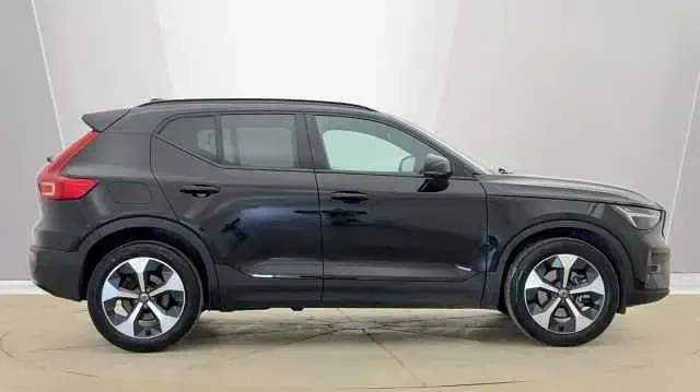 Used Volvo XC40 Plus 194 HP (142 kW) 2026 SUV
