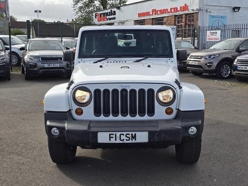 Used Jeep Wrangler Sahara 197 HP (144 kW) 2013 White SUV
