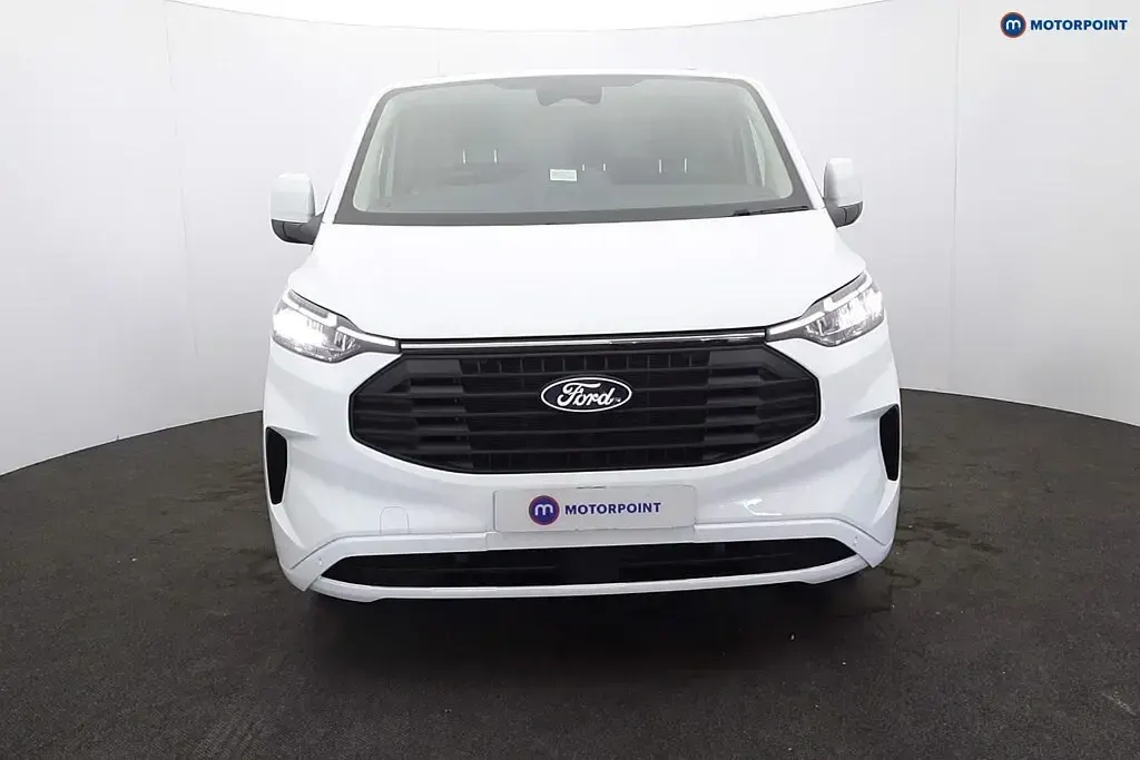 Used Ford Transit Custom Limited 136 HP (100 kW) 2024 White Van