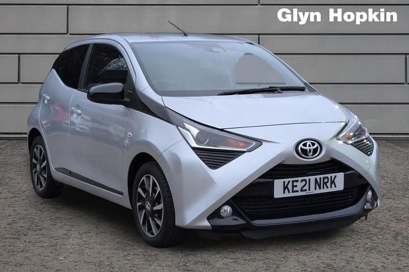 Used Toyota Aygo Trend 2021 Silver Hatchback