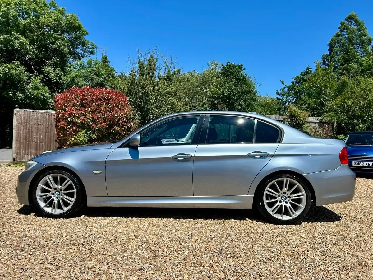 Used BMW 318 M Sport 143 HP (105 kW) 2008 Blue Sedan