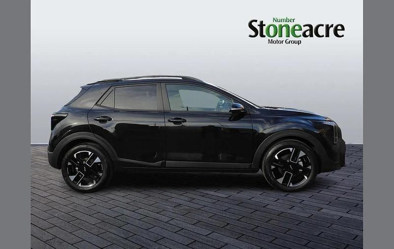 New Kia Stonic GT-Line S 112 HP (82 kW) 2026 Black SUV