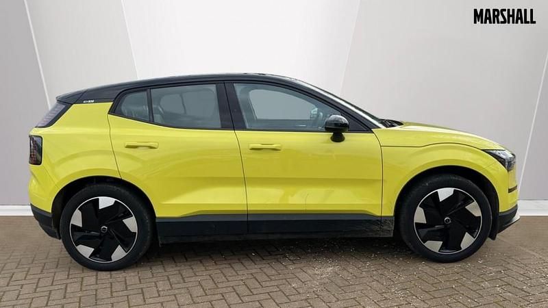 Used Volvo EX30 Performance 314 kW (428 HP) 2025 Yellow SUV
