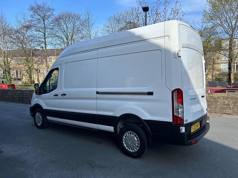 Used Ford Transit 130 HP (95 kW) 2022 White Van