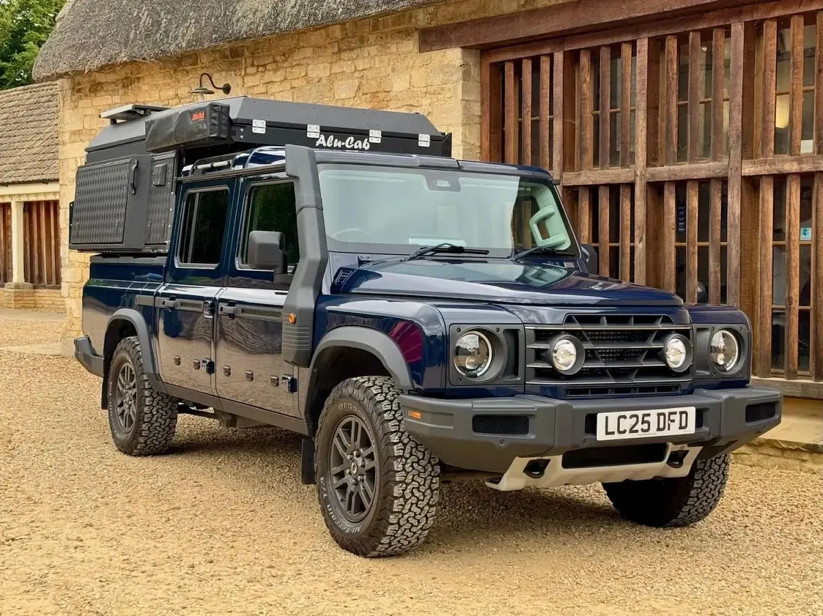 New Ineos Grenadier 2025 Blue Pickup