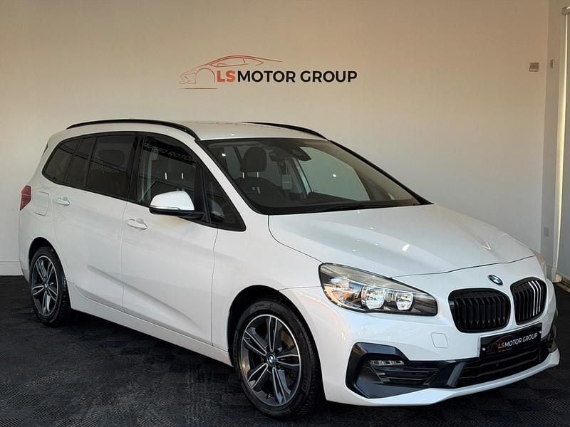White Used 2018 BMW 218 Sport Line Estate | £10,995 (Fair price) - Image 1/4