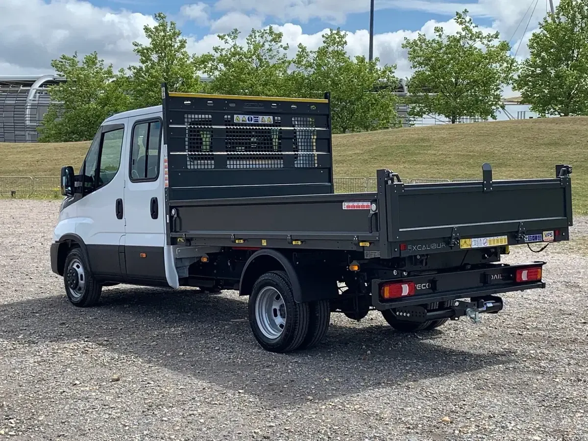 New Iveco Daily 180 HP (132 kW) 2025 White Cabriolet