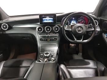 Used Mercedes GLC220 AMG Line Premium 170 HP (125 kW) 2017 Silver SUV