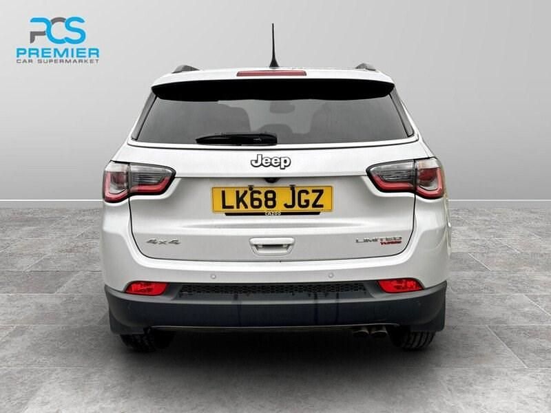 Used Jeep Compass Limited 170 HP (125 kW) 2018 Silver SUV