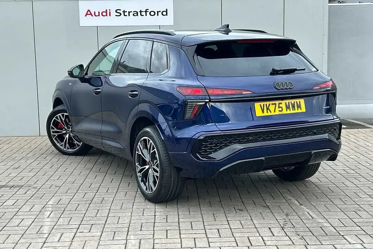 Used Audi Q3 2025 Blue SUV