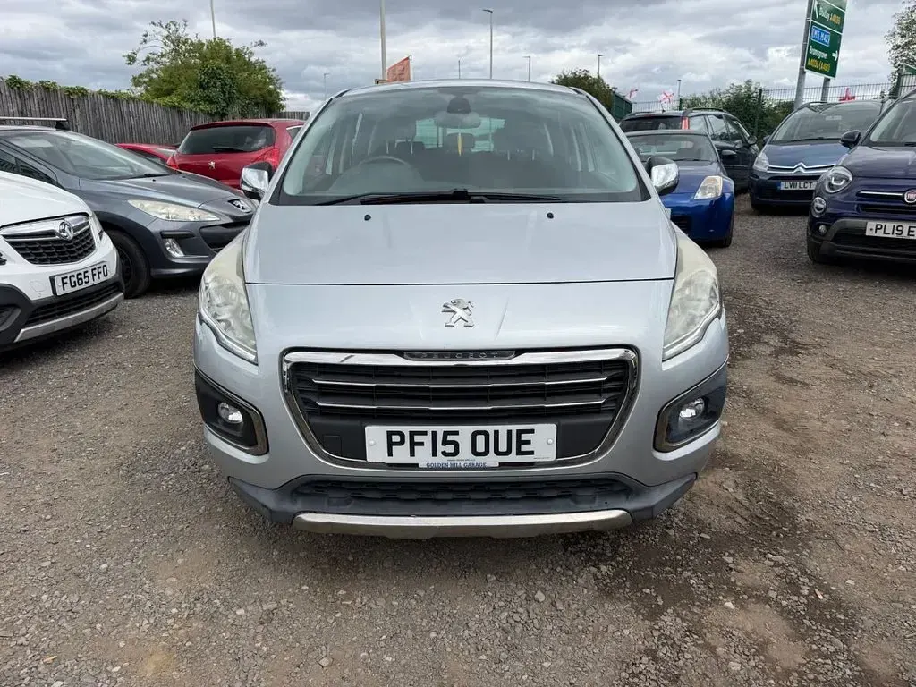 Used Peugeot 3008 Active 115 HP (84 kW) 2015 Silver Estate