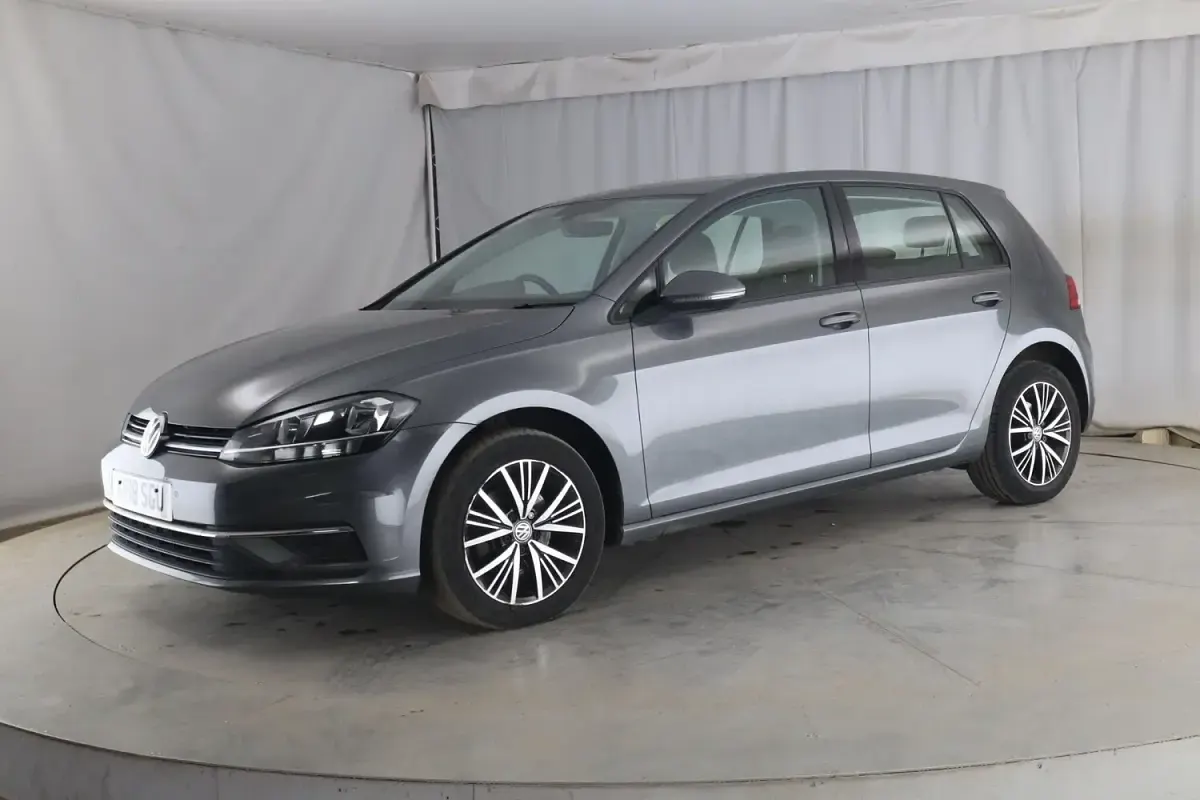 Used VW Golf VII SE 2018 Grey Hatchback