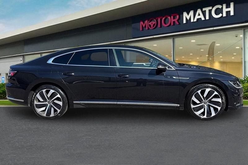 Usado VW Arteon R-line 2023 Preto Citadino