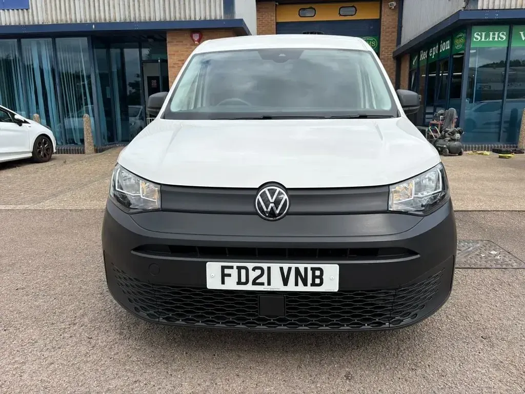 Used VW Caddy S 102 HP (75 kW) 2021 White MPV