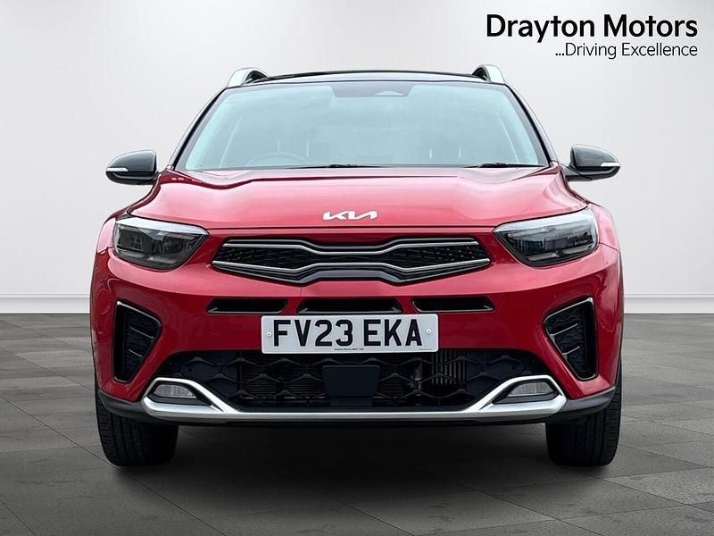 Used Kia Stonic GT-Line S 118 HP (86 kW) 2023 Red SUV