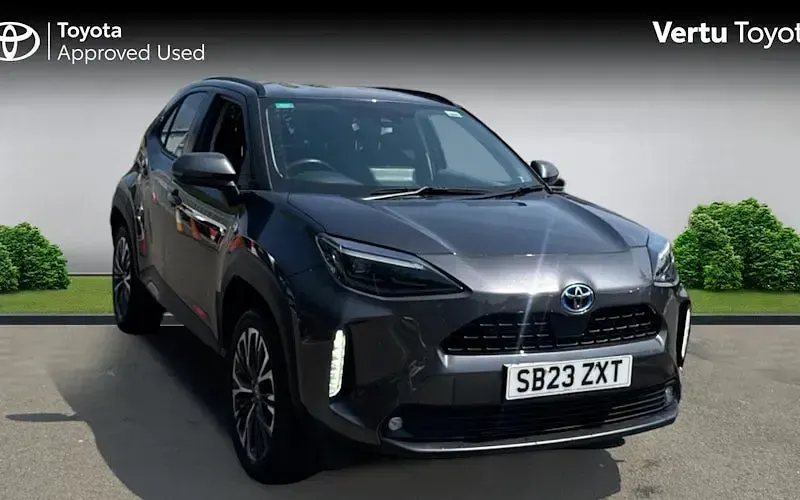 Used Toyota Yaris Hybrid 116 HP (85 kW) 2025 Estate