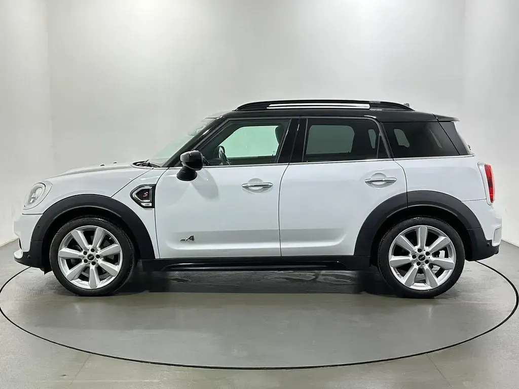 Used Mini Cooper S Countryman Exclusive 2019 White SUV