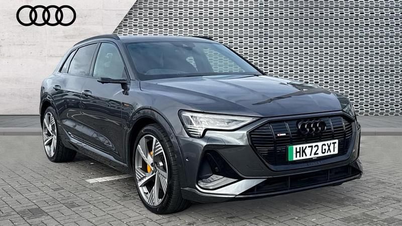 Grey Used 2022 Audi e-tron Advanced SUV | £31,173 - Image 1/4