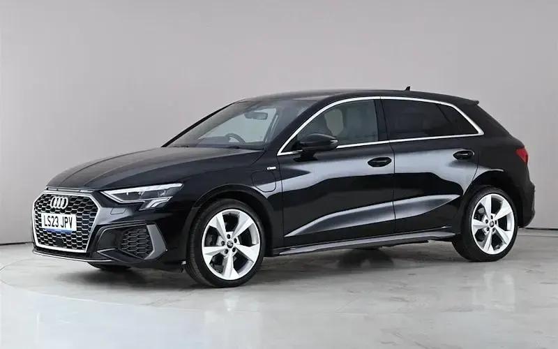 Used Audi A3 Sportback e-tron S-Line 204 HP (150 kW) 2025 Hatchback