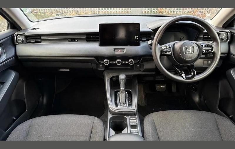 Used Honda HR-V Elegance 128 HP (94 kW) 2023 Black SUV