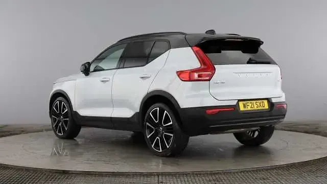 Used Volvo XC40 R-Design Pro 194 HP (142 kW) 2021 SUV