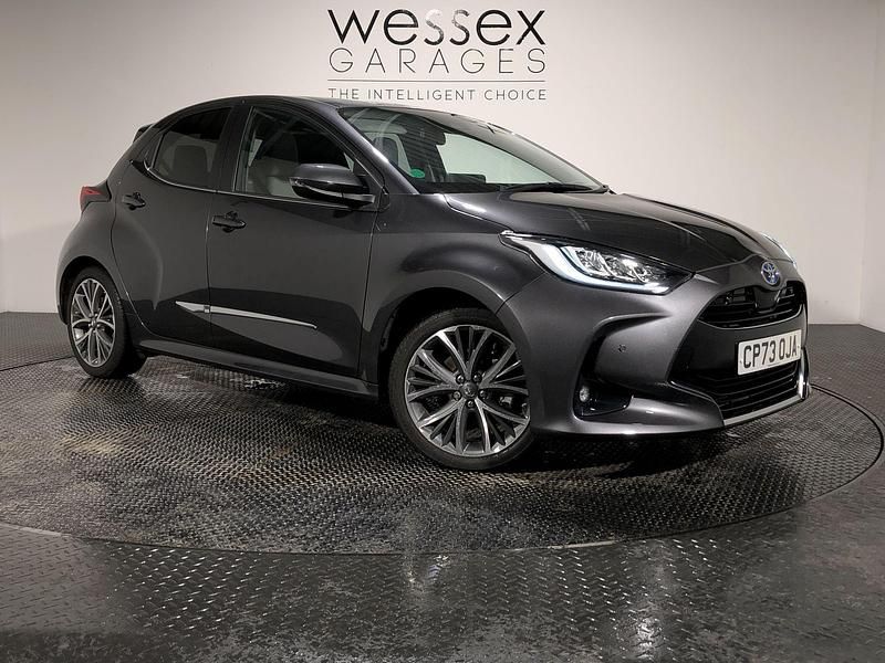 Used Toyota Yaris Hybrid 116 HP (85 kW) 2024 Hatchback