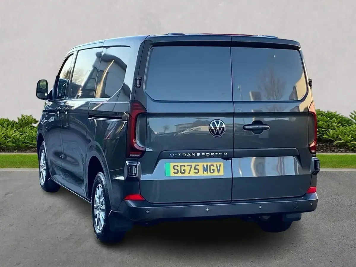 Used VW T7 Pro 160 kW (218 HP) 2025 Grey Van