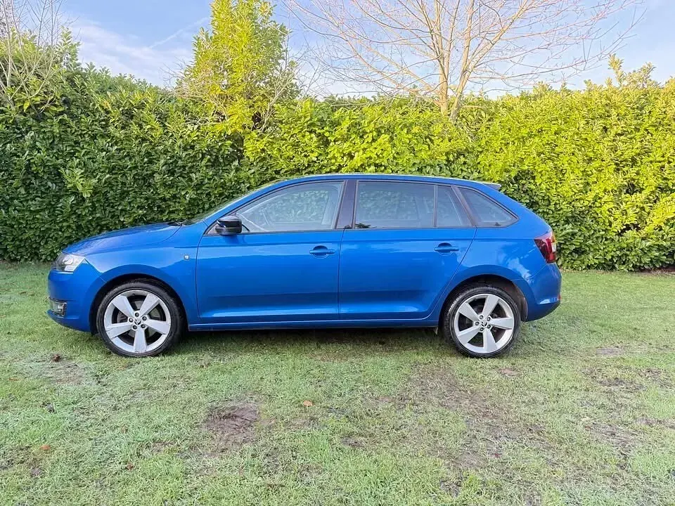Used Skoda Rapid Sport 105 HP (77 kW) 2014 Blue Hatchback
