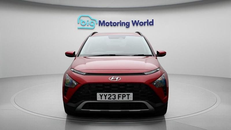 Used Hyundai Bayon Premium 101 HP (74 kW) 2023 Red SUV