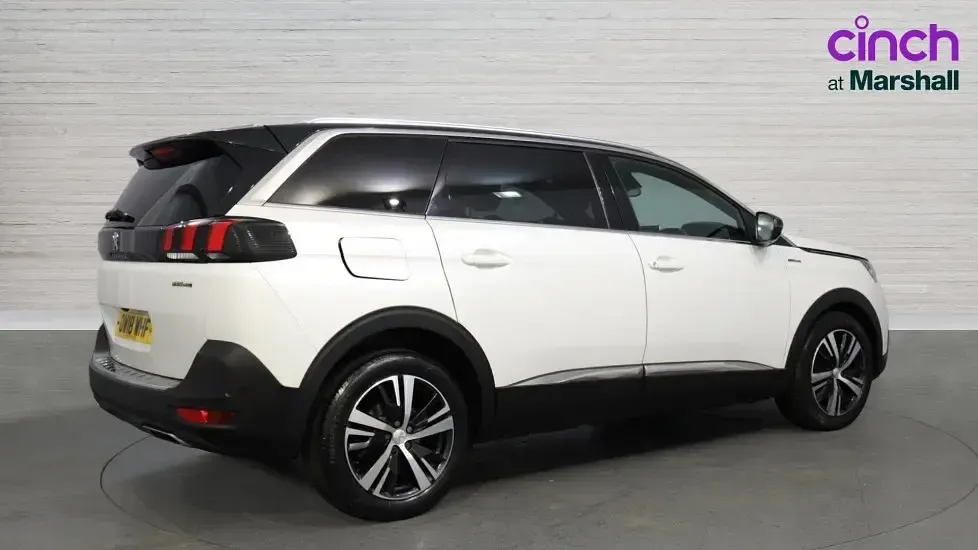 Used Peugeot 5008 GT-line 165 HP (121 kW) 2018 White SUV