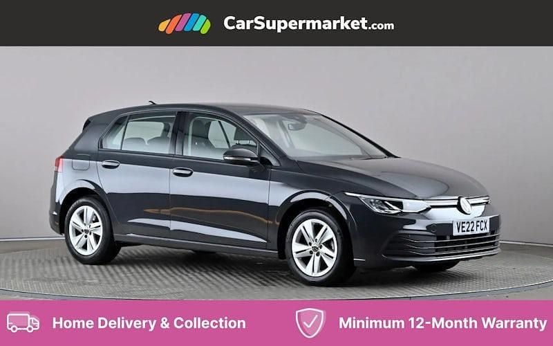 Used 2024 VW Golf VIII Life Hatchback | £16,697 (Super price) - Image 1/4