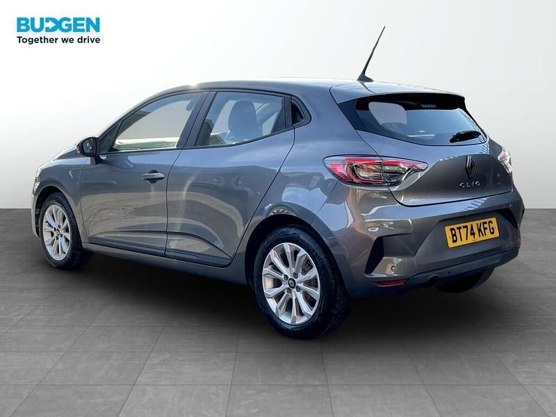 Used Renault Clio V Evolution 90 HP (66 kW) 2024 Grey Hatchback