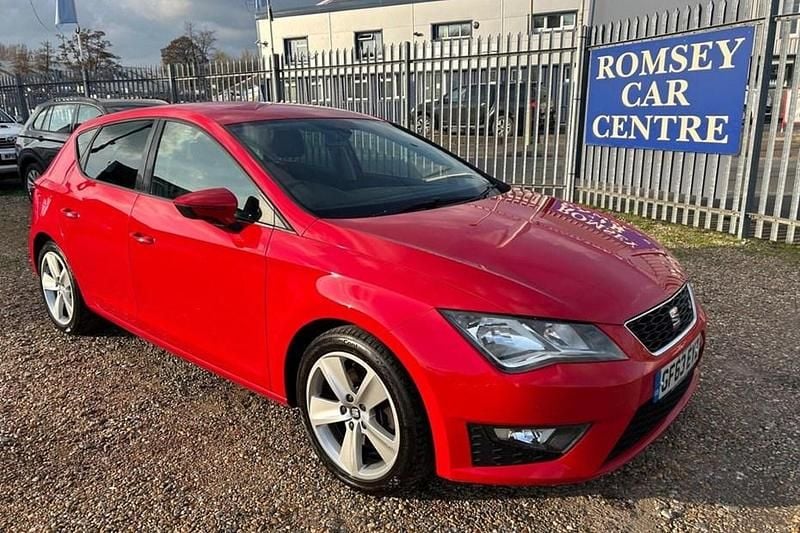 Used Seat Leon FR 180 HP (132 kW) 2013 Red Hatchback