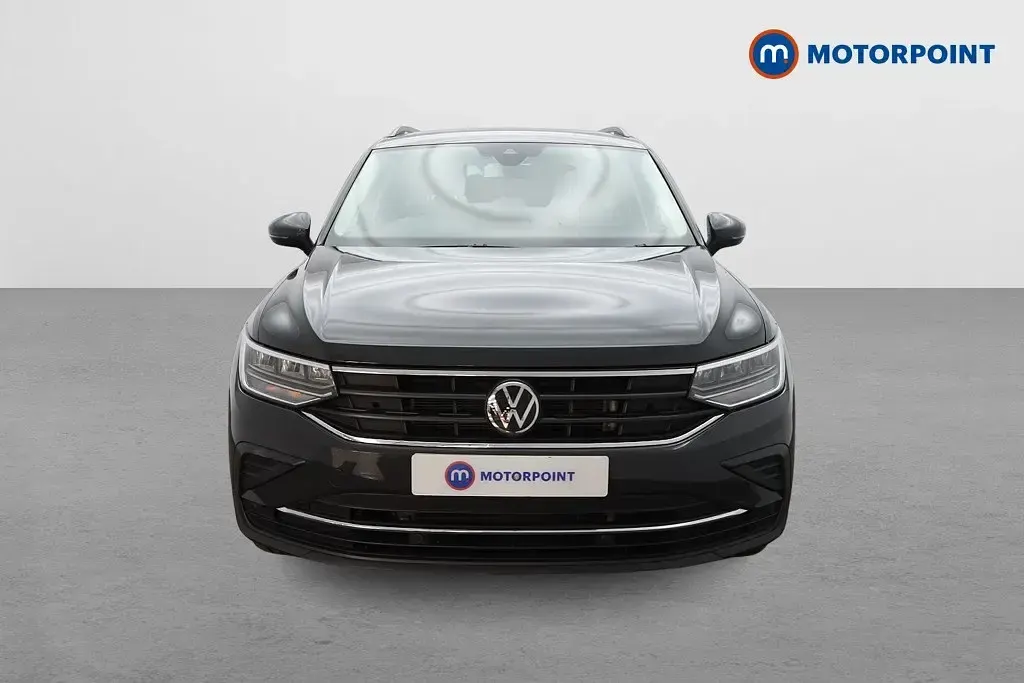 Używany VW Tiguan Life 150 KM (110 kW) 2022 Szary SUV