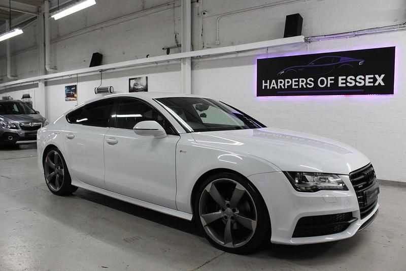 Used Audi A7 Sportback Design 204 HP (150 kW) 2013 White Hatchback