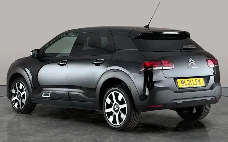 Used Citroën C4 Flair 110 HP (80 kW) 2021 Black SUV