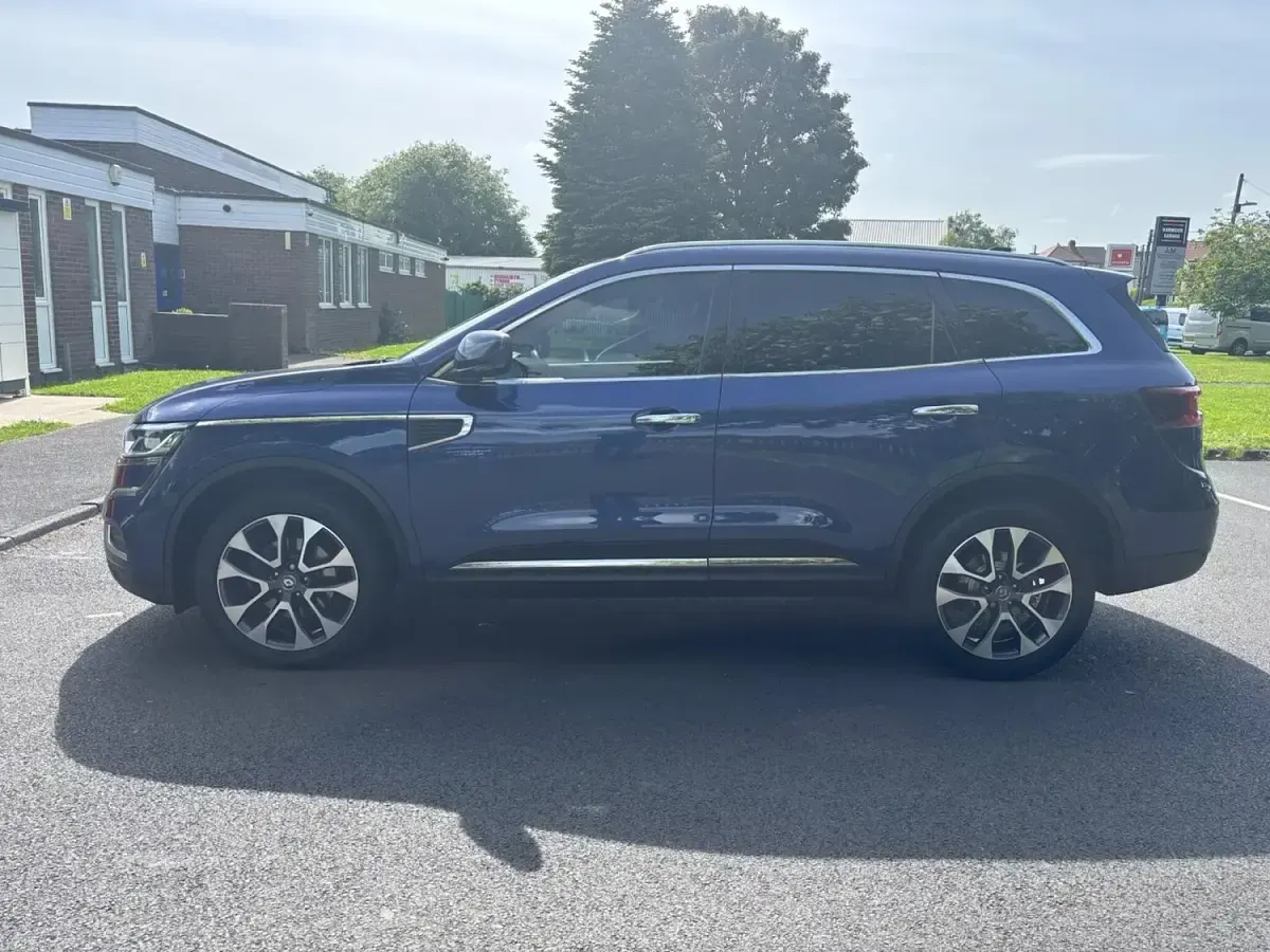 Used Renault Koleos Signature 175 HP (128 kW) 2017 Blue SUV