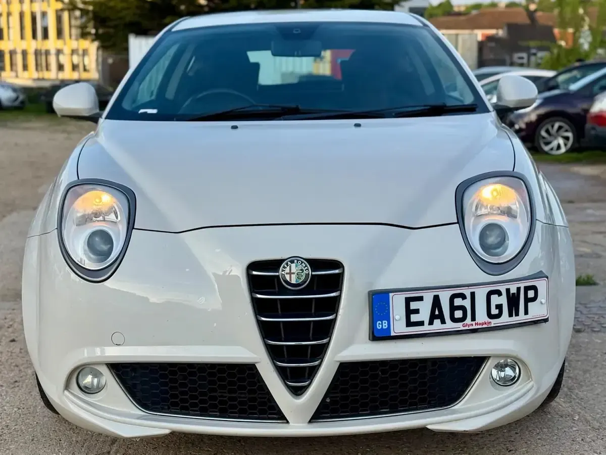 Used Alfa Romeo MiTo Sprint 2011 White Hatchback