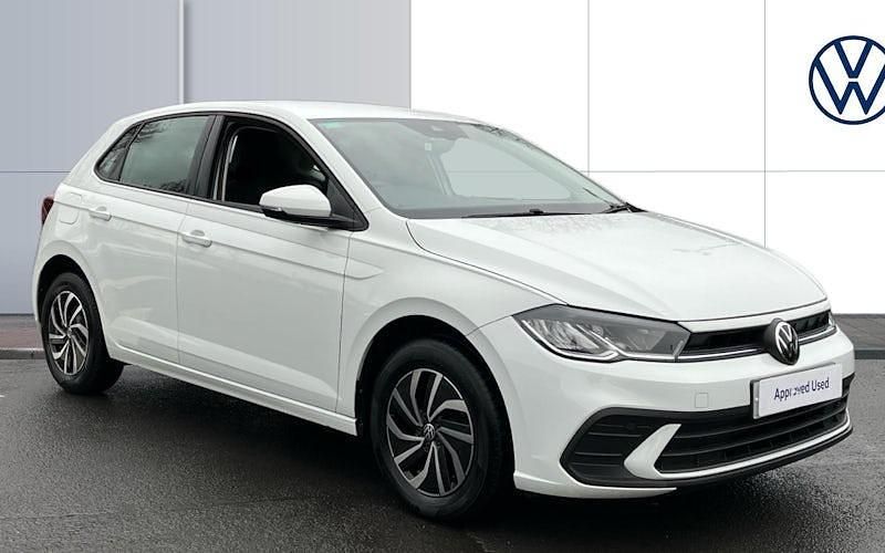 Used 2025 VW Polo Life Hatchback | £15,588 (Good price) - Image 1/4