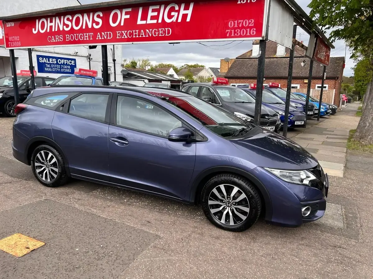 Used Honda Civic SE Plus 120 HP (88 kW) 2017 Blue Estate