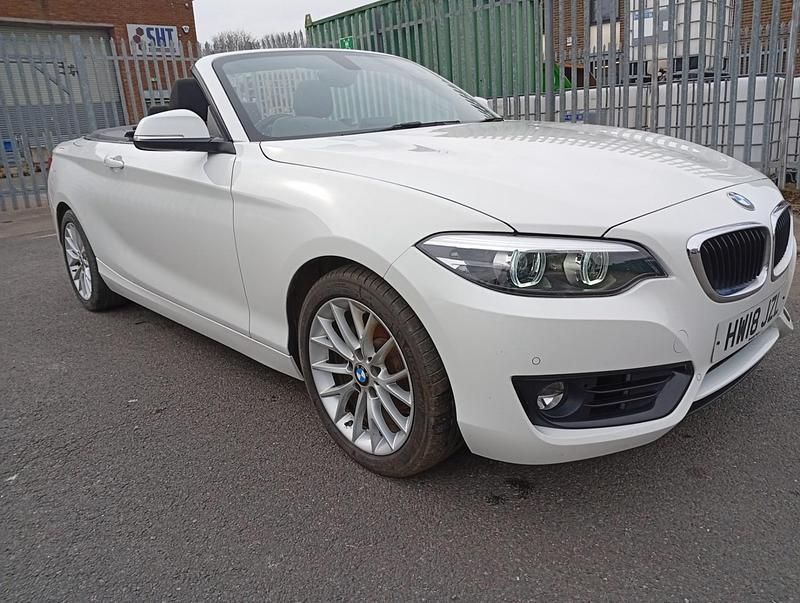 Used BMW 218 2018 White Cabriolet